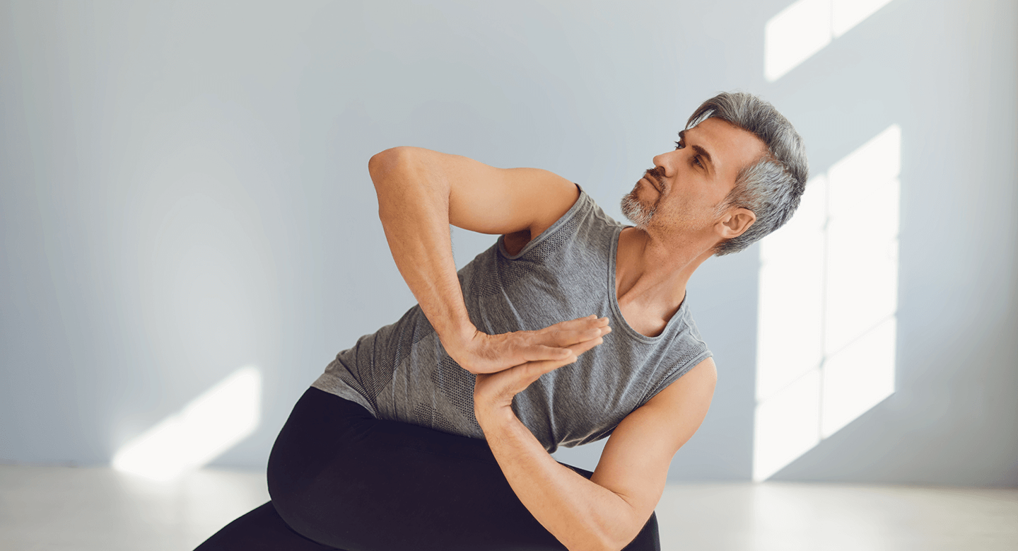 Entspannte Mitarbeiter sind voller Energie bei der Arbeit. Innovative Gesundheitsförderung führt zu mehr Leistung.