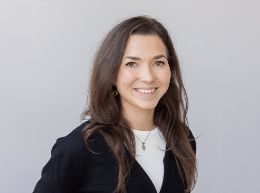 Laura Bastian
